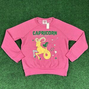 NWT Anthropologie‎ The Carolita Zodiac Capricorn Sweatshirt Crewneck Size S Pink
